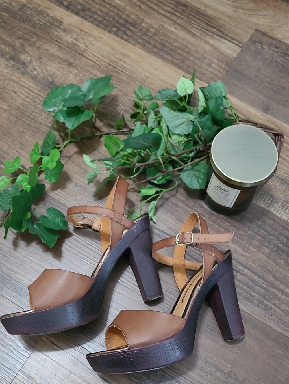 Brown Leather Platform Heels - Picture 3 of 11